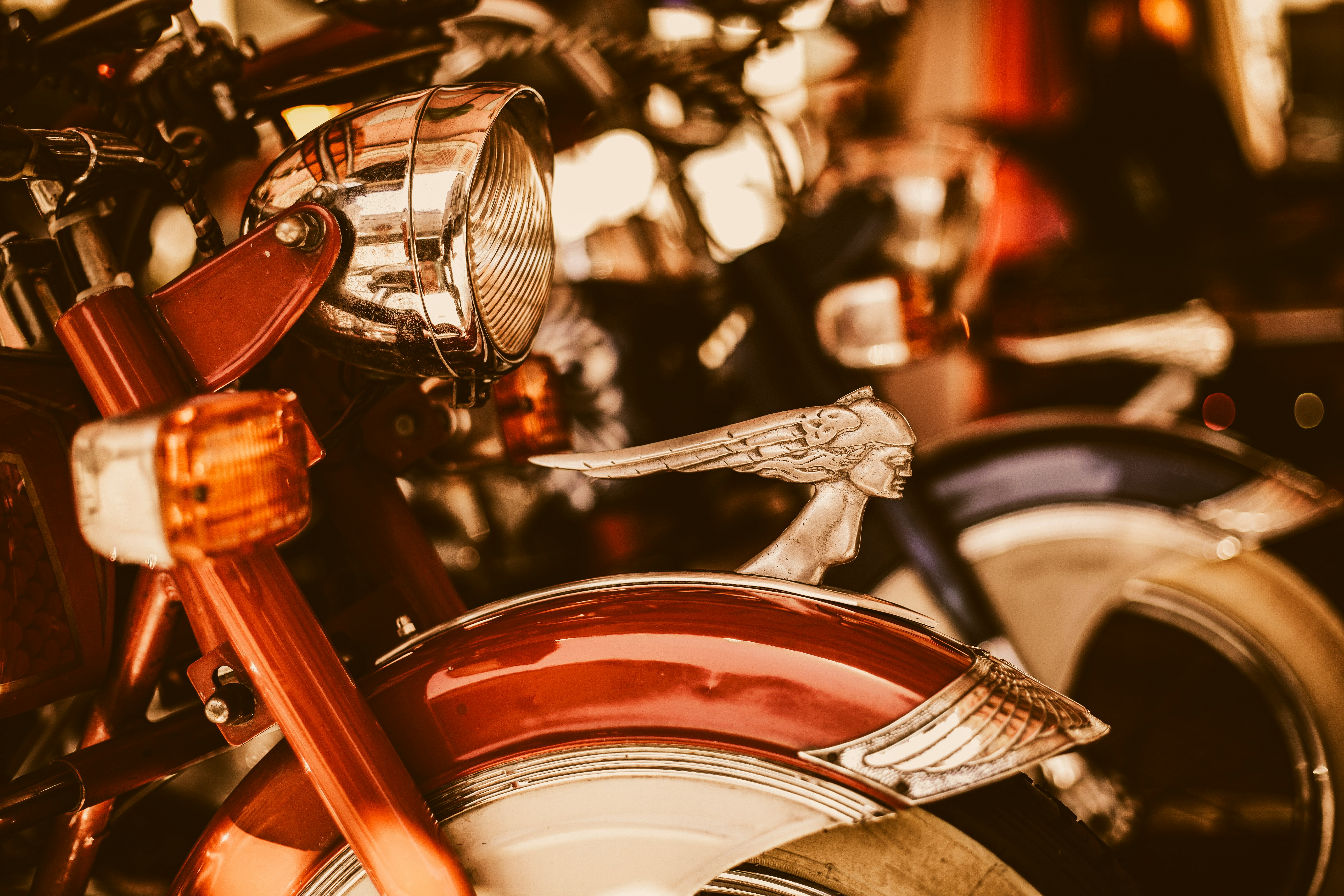 Moto de collection en atelier